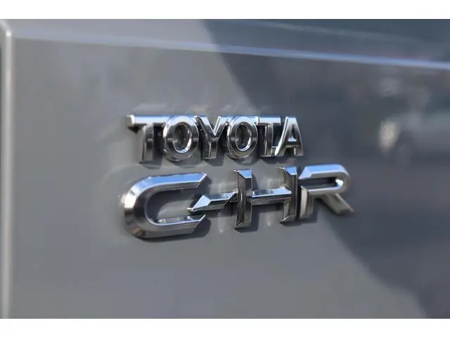 Toyota C-HR+