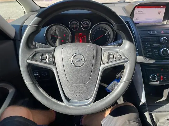 Opel Zafira Tourer