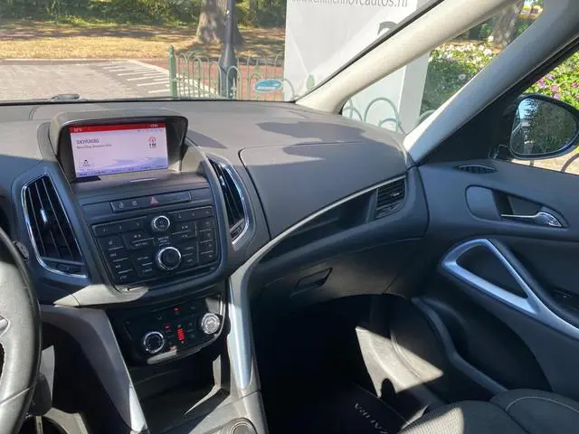 Opel Zafira Tourer