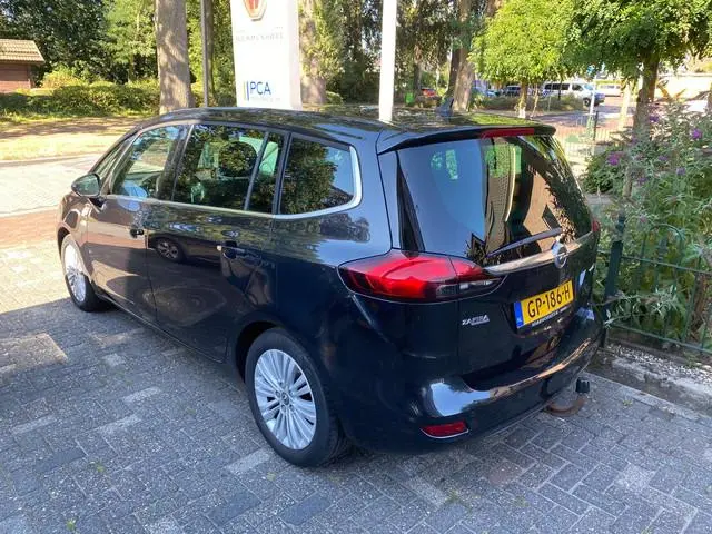 Opel Zafira Tourer