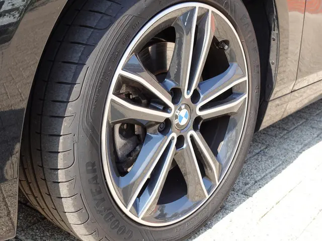 BMW 1-serie 118i Introduction Edition Automaat | Navigatie | Virtual Cockpit | Parkeersensoren | Led...