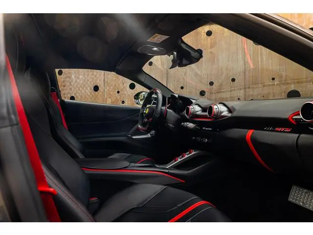 Ferrari 812 GTS