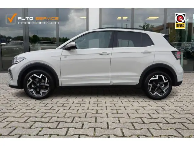 Volkswagen T-Cross 1.5 TSI R-Line | Trekhaak | Camera | ACC | Fabrieksgarantie |