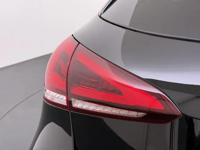 Mercedes-Benz A-klasse 180 AMG line | Night Sfeer