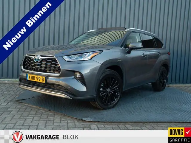 Toyota highlander