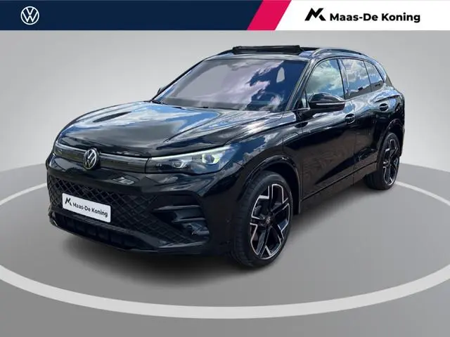 Volkswagen Tiguan 1.5eHybrid 200kW/272PK R-Line Black Style DSG · Panoramadak · Leder · Trekhaak · H...