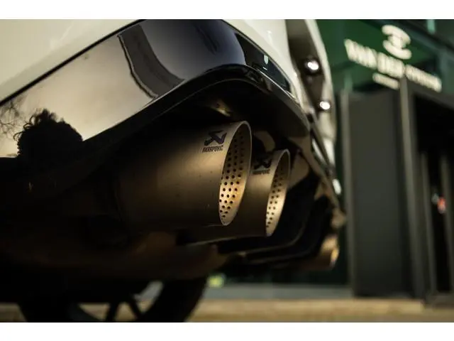 Volkswagen Golf 2.0 TSI R 4Motion Akraprovic | Stoelventilatie | Nurburgring | Driftmodus l Memory |...