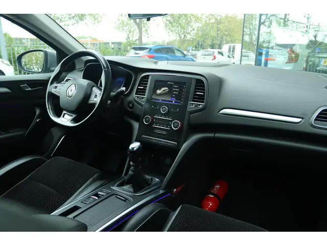 RENAULT MÉGANE ESTATE 1.5 DCI GT-LINE | NAVI | KEY-LESS | TREKHAAK | LED | BLUETOOTH | PDC