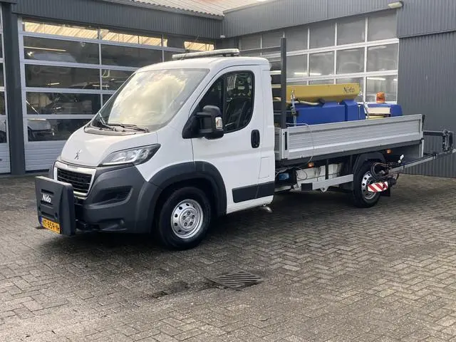 Peugeot Boxer 2.2 HDI Winterdienst Zoutstrooier Nido Open laadbak Airco Trekhaak Open laadbak Nido a...
