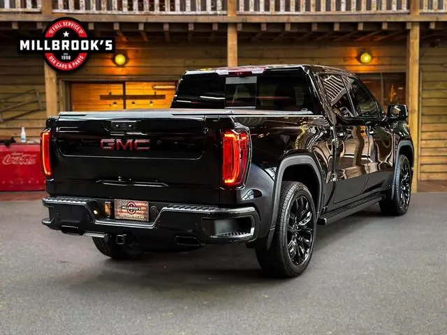 GMC Sierra