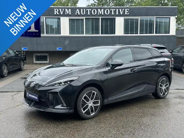 MG MG 4 Electric luxury VAN: 24.900,- VOOR: 22.440,- UW WKVOORDEEL: 2.460,- | SOH 97%|360 CAMERA| 7...