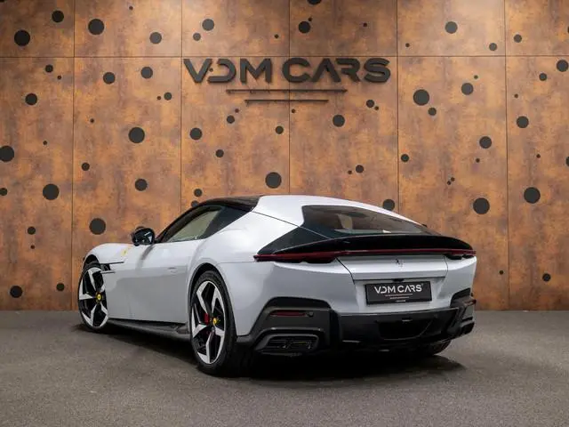 Ferrari 12Cilindri 6.5 V12 | Carbon | Lift | Carplay | 360° | Racing Seats | Origineel NL | PPF |