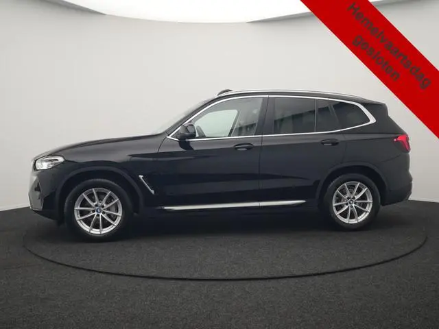 BMW X3 xDrive30e High Executive FACELIFT PHEV 293pk Dealer O.H. | Trekhaak Af Fabriek | Panodak | Ca...