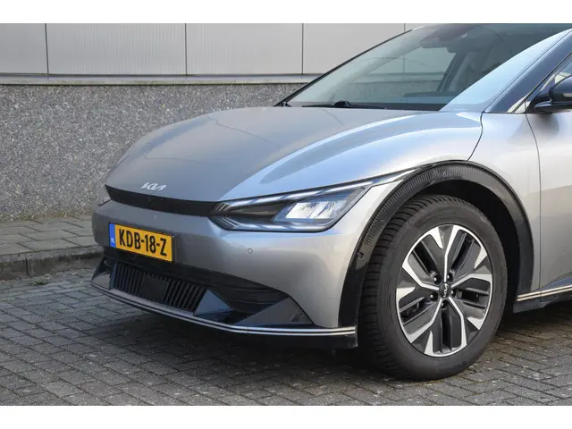 Kia EV6 BEV 77,4 kWH Earth | Warmtepomp | KIA-onderhouden | Stoelventilatie/verwarming |