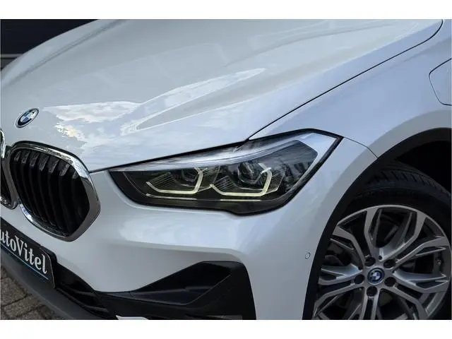 BMW X1 xDrive25e | Panodak  | Sportleder | Head-Up | Trekhaak | Adaptive Cruise | Camera