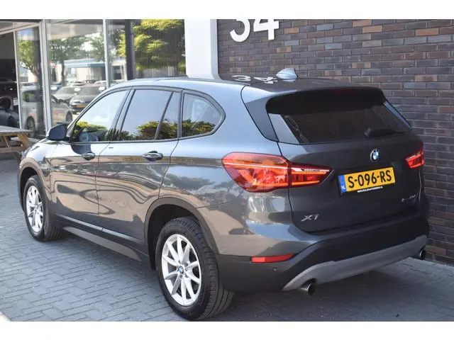 BMW X1 sDrive20i High Executive