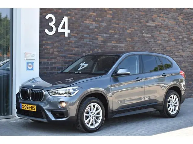 BMW X1 sDrive20i High Executive