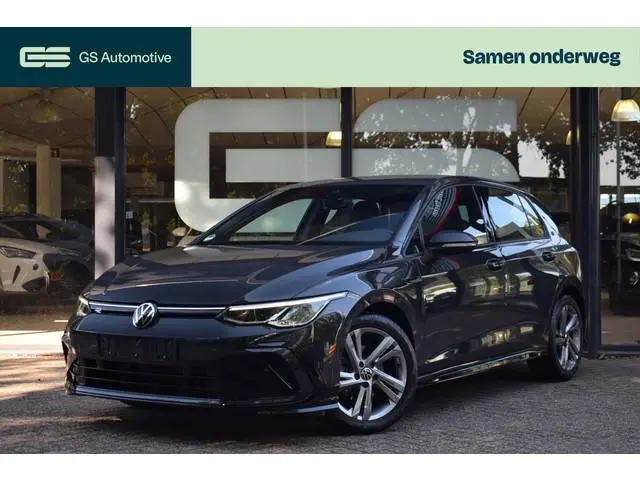 Volkswagen Golf 1.5 eTSI R-Line DSG |NAVIGATIE|CARPLAY|ADAPTIVE|ST