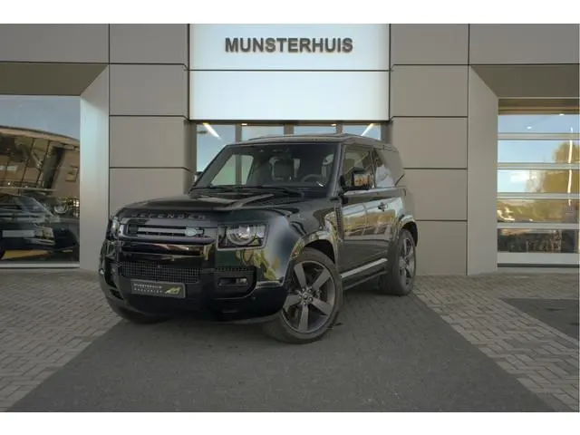 Land Rover Defender 5.0 P525 90 V8 | British Racing Green | Grijs kenteken | Koelvak | Elektrische t...