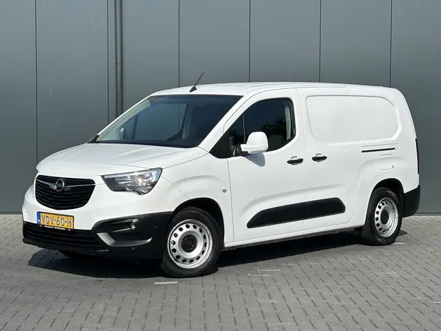 Opel Combo 1.5D 102 PK / L2H1 / 83.608 KM ! / 1e EIG. / INRICHTING / 2X SCHUIFDEUR / AIRCO / CRUISE...