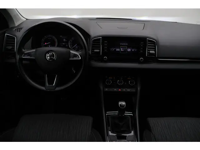 ŠKODA Karoq 1.5 TSI ACT Style Business Climate, Cruise, Verwarmde Voorruit, Apple Carplay, LED, Trek...