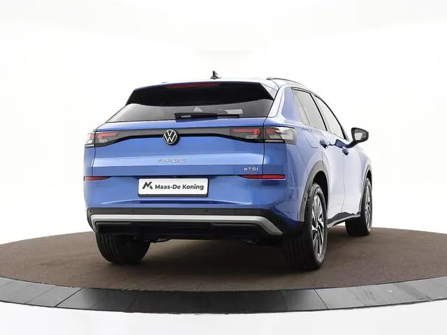 Volkswagen T-Roc Life First Edition 1.5 eTSI 116 PK 7 versn. DSG · Achteruitrijcamera · Comfort pakk...