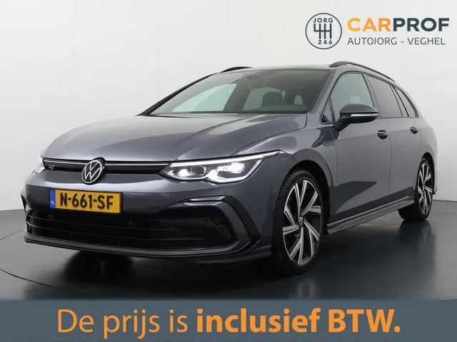 Volkswagen Golf Variant 1.5 eTSI R-Line Trekhaak | Pano Dak | Camera | Navigatie |