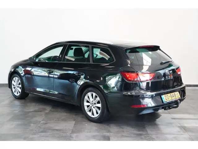 SEAT Leon ST 1.0 EcoTSI Style Business Intense Navigatie CruiseControl Trekhaak!
