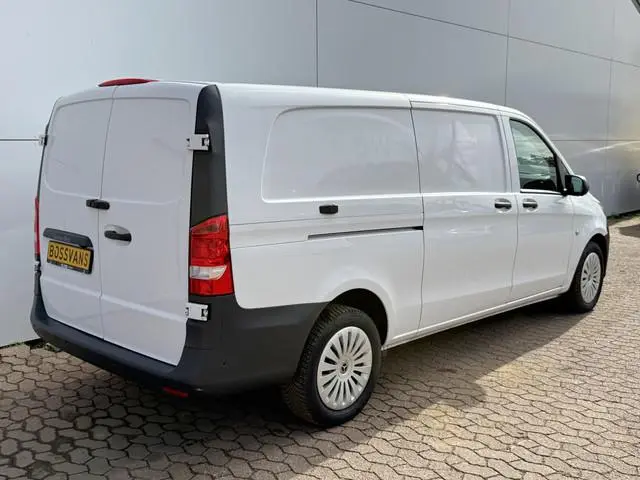 Mercedes Benz Vito 116 1.9 CDI Automaat L3 XL Climate Control Cruise Control Camera Stoelverwarming...