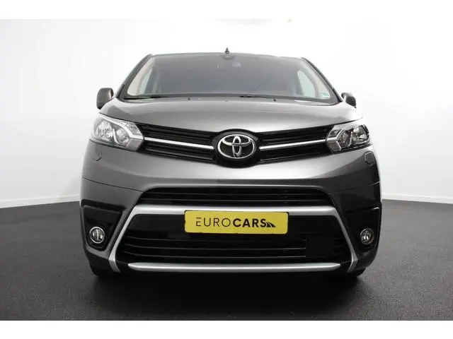 Toyota pro-ace