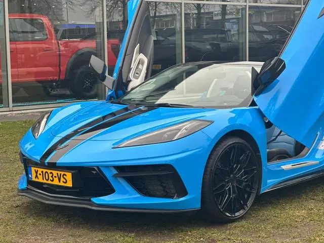 Corvette C8