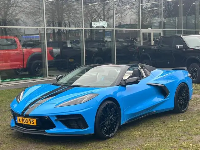 Corvette C8