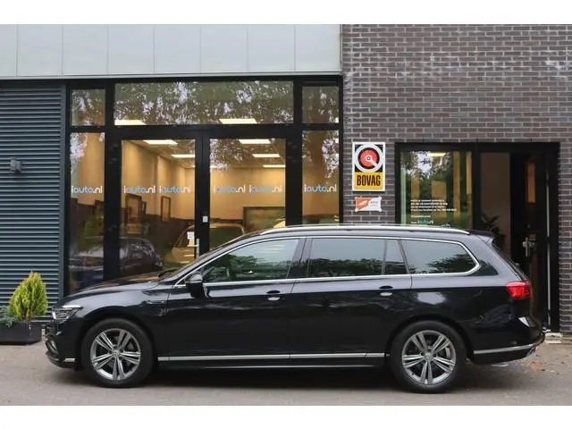 Volkswagen Passat Variant 1.5 TSI 150PK DSG R-Line IQ.Light/Leder/Discover Pro/Virtual Cockpit/Camer...
