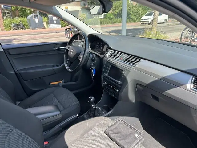 SEAT Toledo 1.2 TSI Style Connect airco/ecc navigatie apk