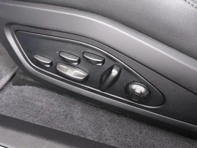 Porsche Taycan 4S Performance 84 kWh SOH 91%| VAN: 56.900,- VOOR: 53.877,- UW HERFSTVOORDEEL: 3.023,...