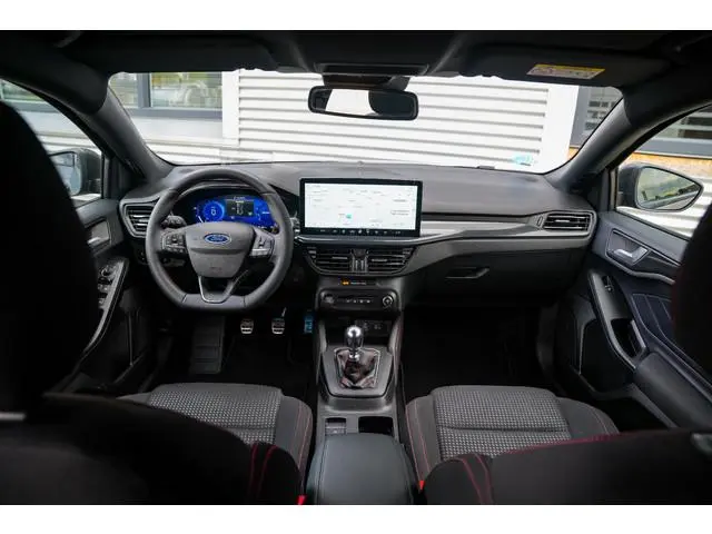 Ford Focus 1.0 EcoBoost Hybrid ST Line Camera Cruise Navigatie DAB+ Keyless