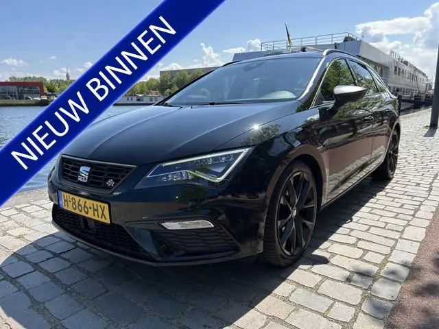 SEAT Leon ST 1.5 TSI FR Ultimate Edition Black panodak navi/camera airco/ecc