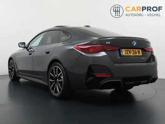 BMW i4 eDrive40 M Sport Edition 84 kWh Leder | Comfort Pack | 19" | Schuif-Kanteldak |