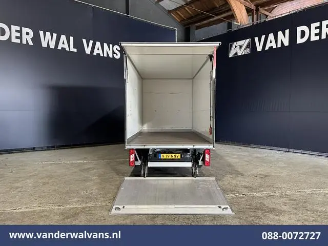 Ford Transit 2.0 TDCI 131pk Bakwagen Laadklep Euro6 Airco | Cruisecontrol | Verwarmde voorruit Bijri...