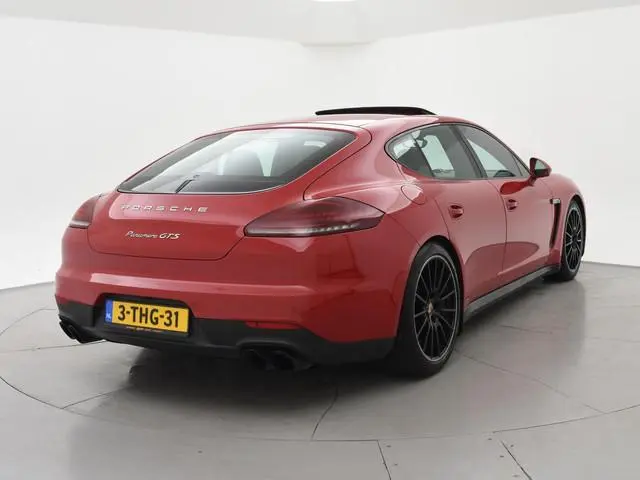 Porsche Panamera 4.8 V8 GTS 441 PK + 360 CAMERA | SCHUIFDAK | BOSE | 20 INCH | LUCHTVERING | SPORTUI...