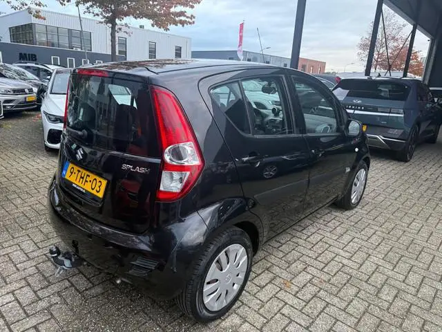 Suzuki Splash BWJ 2014 1.0 VVT Comfort 1E EIG | TREKHAAK | GOED OH | MULTI F. STUUR | AIRCO |