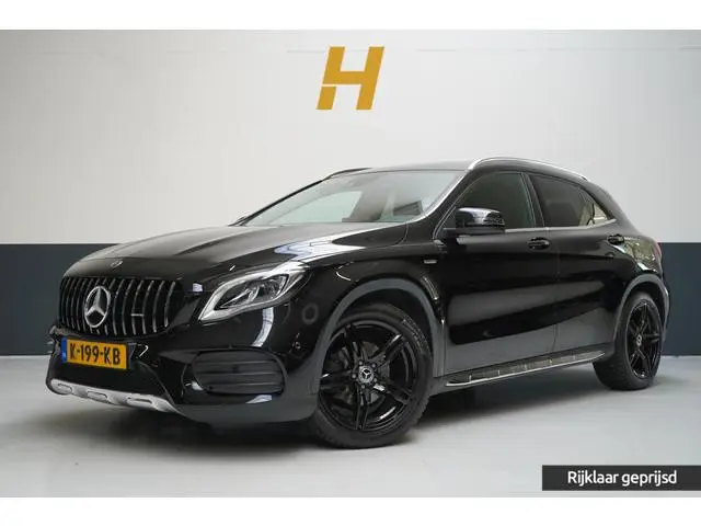 Mercedes-Benz GLA-klasse 200 Premium Plus AMG pakket | Leder | Sportstoelen | Camera | Navigatie | U...