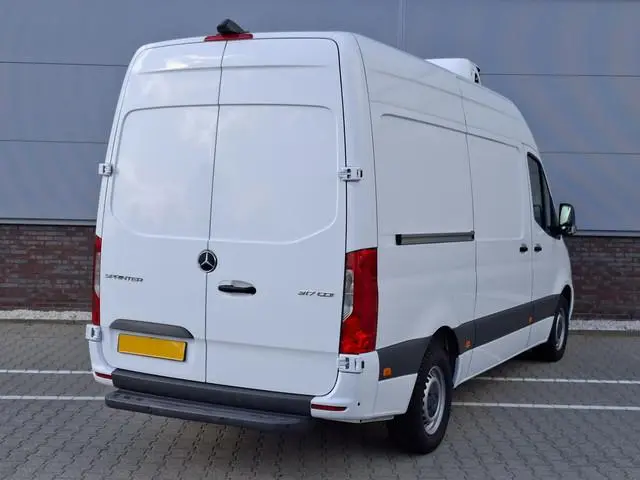 Mercedes-Benz Sprinter 317 CDI L2 H2 Koelwagen Dag en Nacht (Wordt verwacht)