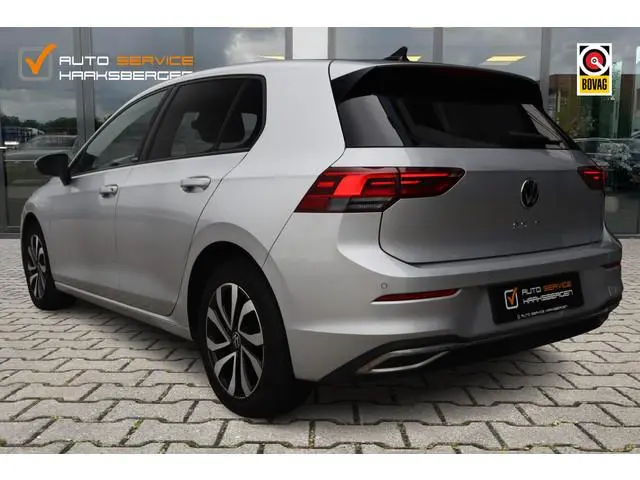 Volkswagen Golf 1.0 TSI Life | ACC | Camera | Carplay |