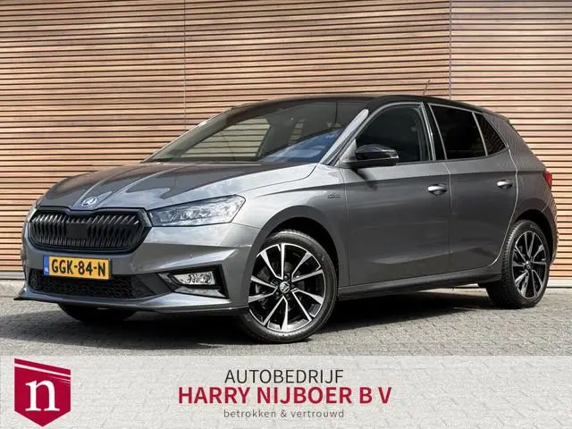 ŠKODA Fabia 1.0 TSI Monte Carlo Sportstoelen / Carplay / Clima / Camera / Lm Velgen