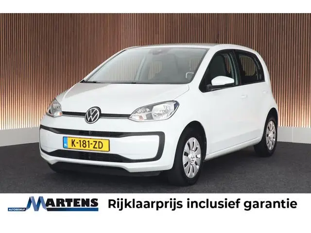 Volkswagen Up! 1.0 60pk Camera Cruise Control Climate Control Navigatie Parkeersensoren