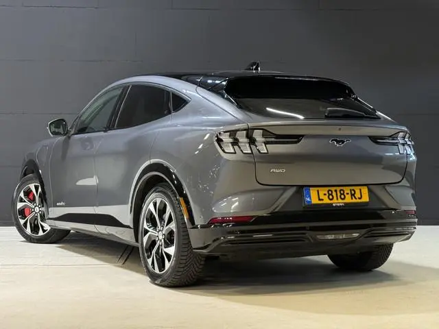 Ford Mustang Mach-E