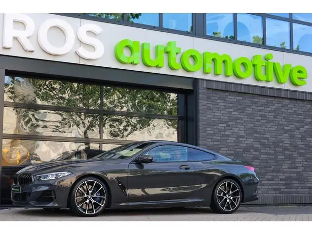 BMW 8-serie M850i xDrive High Executive | VOL! | DEALER ONDH | CARBON | B&W | NAP | 4WIELSTUURING |...