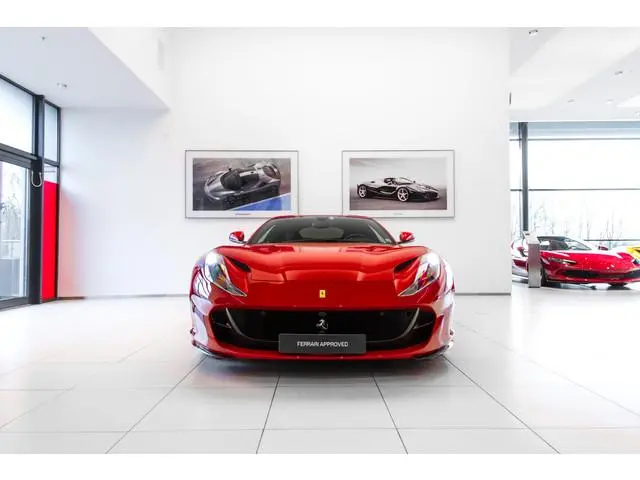 Ferrari 812 Superfast