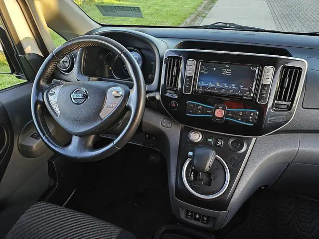 Nissan NV200